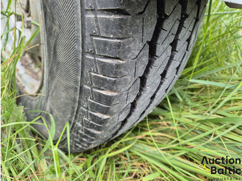 Semi-remorque rideaux coulissants Tiki KP1500-RB: photos 5 Semi-remorque rideaux coulissants Tiki KP1500-RB: photos 5