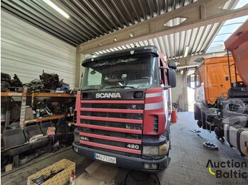Tracteur routier SCANIA R124
