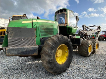 Abatteuse JOHN DEERE