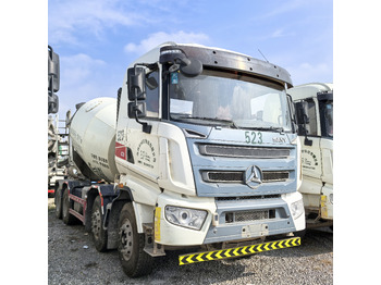 Camion SANY 6x4 mixer pump truck: photos 2