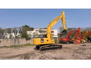 Pelle sur chenille KOMATSU PC220-7: photos 4 Pelle sur chenille KOMATSU PC220-7: photos 4