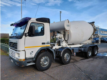 Camion malaxeur VOLVO FM12 340