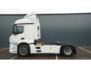 Tracteur routier MERCEDES-BENZ Actros 1936