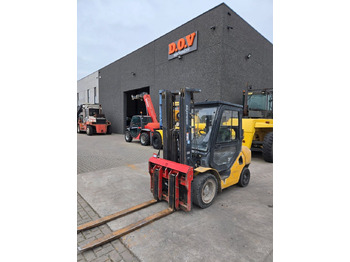 Chariot élévateur diesel KOMATSU