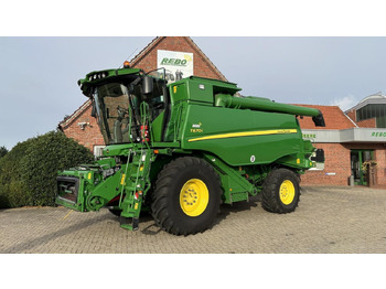 Moissonneuse-batteuse JOHN DEERE T660