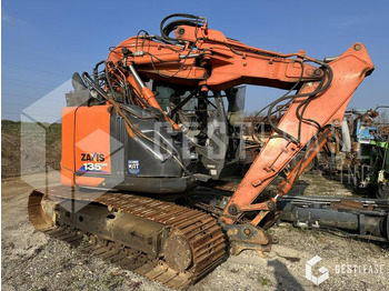 Pelle sur chenille HITACHI ZX135