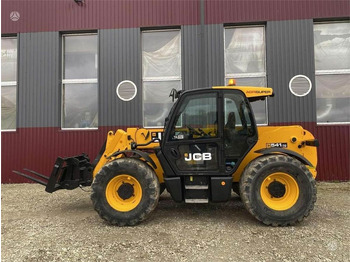 Chariot télescopique JCB