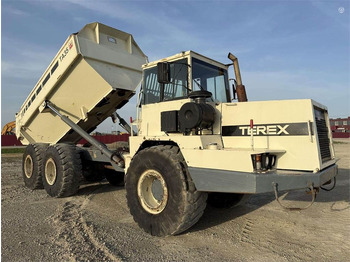 Tombereau articulé TEREX