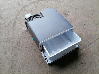 Pièce universelle pour Camion Scania Refigerator 2409031: photos 2