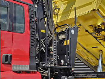 Camion benne, Camion grue MAN TGS 33.480 6x6 / PALFINGER Z CRANE / 2 SIDE TIPPER: photos 4