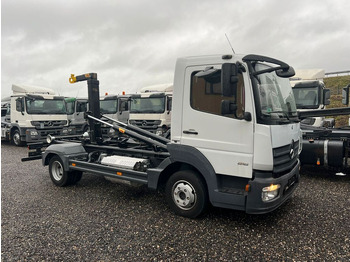 Camion ampliroll MERCEDES-BENZ