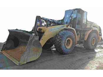 Chargeuse sur pneus NEW HOLLAND W270