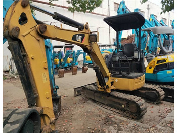 Mini pelle CATERPILLAR 303CR
