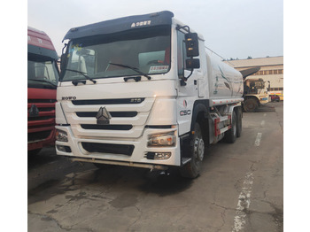 Véhicule de voirie/ Spécial SINOTRUK