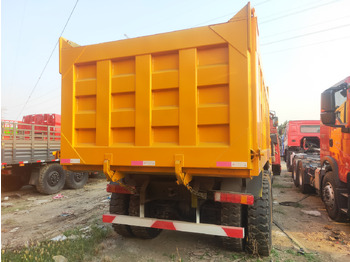 Camion benne Shacman F3000 6*4 Dump truck: photos 4