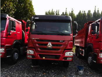 Camion benne SINOTRUK HOWO
