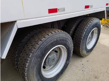 Camion benne Sinotruk HOWO 375 6*4 Dump truck: photos 4 Camion benne Sinotruk HOWO 375 6*4 Dump truck: photos 4