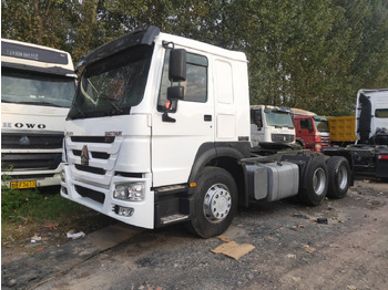 Tracteur routier SINOTRUK HOWO