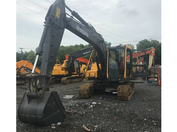 Pelle sur chenille VOLVO EC140BLC