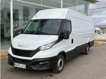 Fourgon utilitaire IVECO Daily 35s16