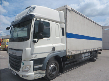 Camion à rideaux coulissants DAF CF 320