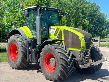Tracteur agricole CLAAS Axion 950