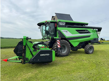 Moissonneuse-batteuse DEUTZ