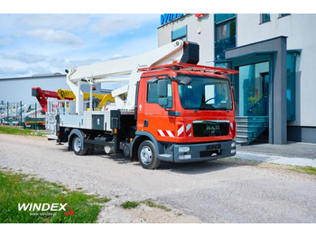 Camion avec nacelle RUTHMANN