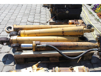 Vérin hydraulique CATERPILLAR