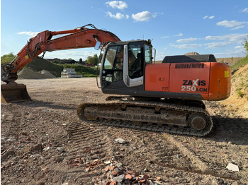 Pelle sur chenille HITACHI ZX250LCN-3