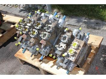 Valve hydraulique pour Engins de chantier Liebherr R 924 compact: photos 3