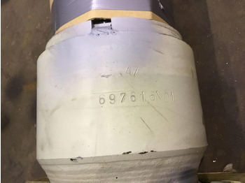 Vérin hydraulique pour Grue mobile FAUN RTF 30 telescopic cylinder double: photos 5 Vérin hydraulique pour Grue mobile FAUN RTF 30 telescopic cylinder double: photos 5