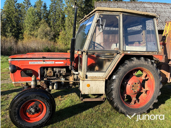 Tracteur agricole ZETOR