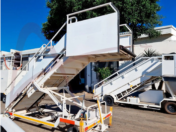 Escalier d'embarquement