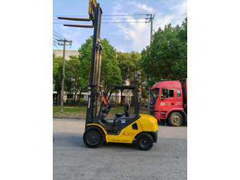 Chariot élévateur diesel Komatsu Forklift 3 ton Capacity FD30-15, FD30-16, FD30-17: photos 2