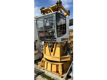 Grue à tour LIEBHERR
