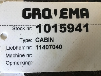 Cabine et intérieur LIEBHERR