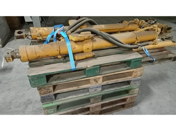 Vérin hydraulique LIEBHERR