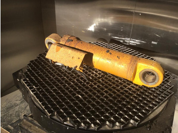 Vérin hydraulique LIEBHERR