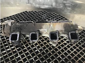 Système d'échappement LIEBHERR