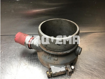 Tuyau d'admission d'air LIEBHERR