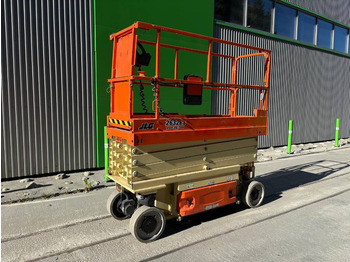 Nacelle ciseaux JLG