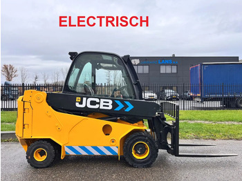 Chargeuse sur pneus télescopique JCB