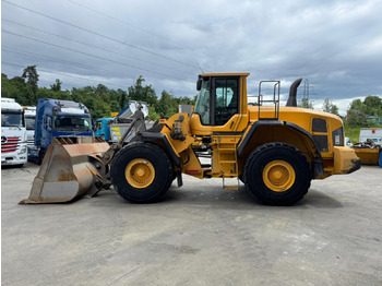 Chargeuse sur pneus VOLVO L180G