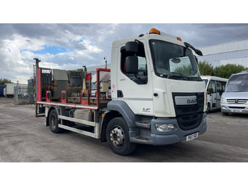 Camion plateau DAF LF 230