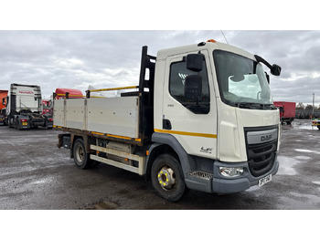 Camion plateau DAF LF 150