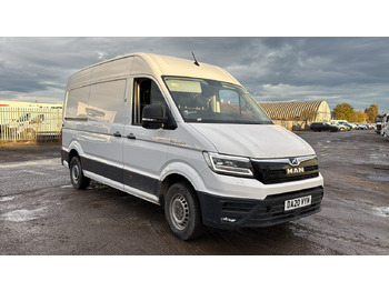Fourgon utilitaire MAN TGE 3.140