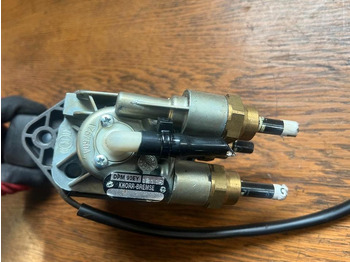 Valve de frein pour Camion IVECO Stralis KNORR-BREMSE Bremsventil Handbremsventil DPM90EY: photos 2