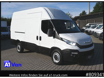 Fourgon utilitaire IVECO Daily
