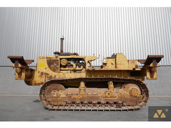 Engins de chantier CATERPILLAR D8K
